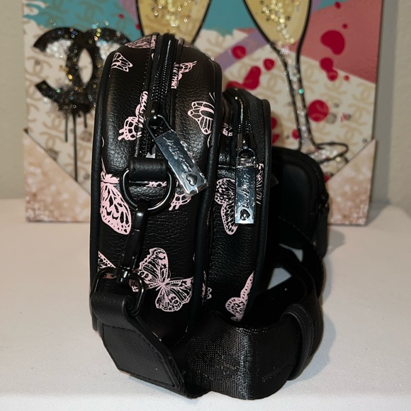 BETSEY JOHNSON Butterfly Quilted Crossbody Bag - Picture 6 of 15
